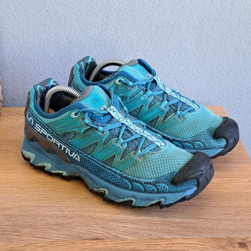 La Sportiva Women's Turquoise Teal Trail Running Shoes